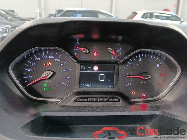 Peugeot Rifter 1.5 BlueHDi 130 S/S Allure Pack Long 5d !! Technical issues !! rolling car #4