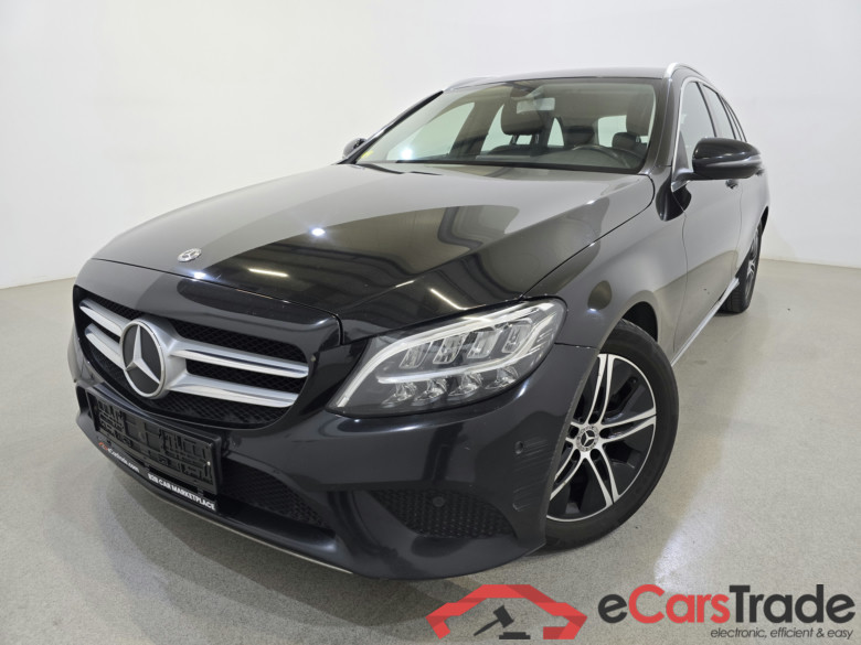 Mercedes C 180d LED-Xenon Navi-Pro 1/2 Sport-Leather KeylessGo Camera Klima PDC ...