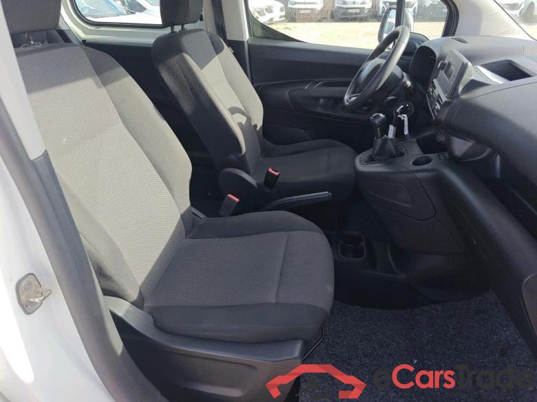 CITROEN Berlingo / 2018 / 4P / monovolumen compacto Talla M BlueHDi 100 S&S LIVE #6