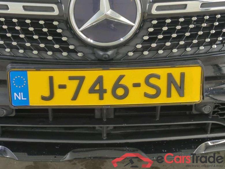 MERCEDES-BENZ GLB 200 Bns Solut. AMG #4