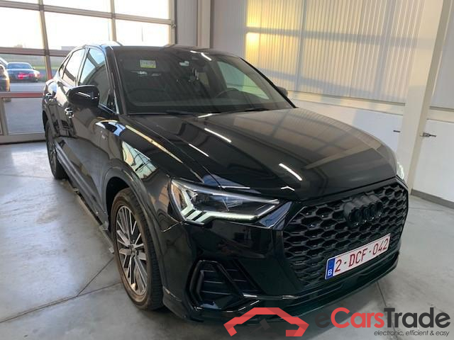 AUDI Q3 Sportback PHEV Audi Q3 Sportback S line 45 TFSI e  180(245) kW(pk) S tronic