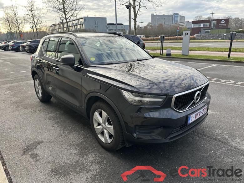 VOLVO XC40 2.0 D3 #2