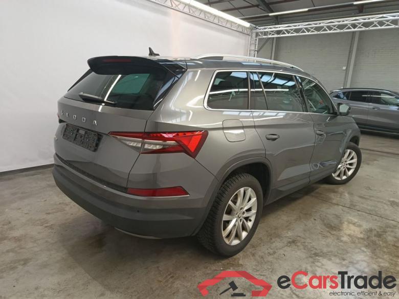 SKODA KODIAQ DIESEL 2.0 CR TDi 150 Style DSG (EU6AP) 5d #2