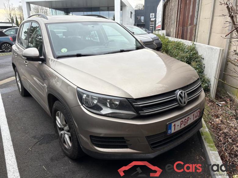 VOLKSWAGEN Tiguan Tiguan Trend & Fun 2.0 TDI SCR BlueMotion Technology 81 kW (110 ch) 6 vitesses manuel #1