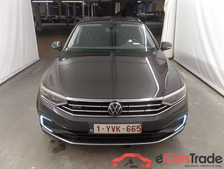 Volkswagen Passat Variant 1.4 TSI DSG6 GTE Business 5d #5