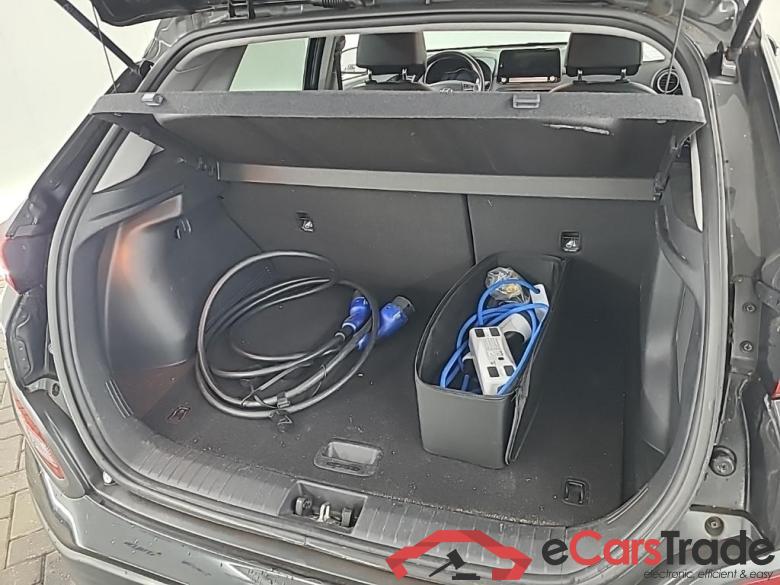 HYUNDAI Kona Limited Electric 64 kWh 5D #5