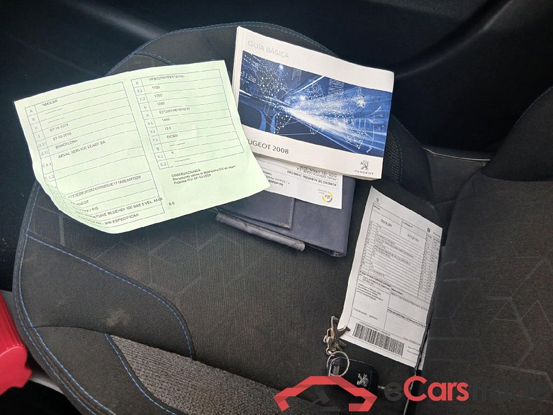 PEUGEOT 2008 / 2016 / 5P / todoterreno Signature BlueHDi 100 S&S 5 Vel. MAN #5