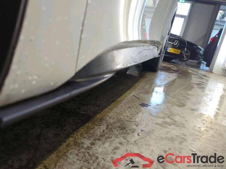 VOLKSWAGEN ID.3 First Max 58 kWh #4