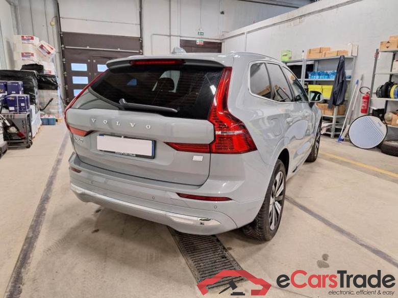 VOLVO XC60 / 2021 / 5P / SUV T6 PLUG-IN AWD AUTO PLUS BRIGHT #2