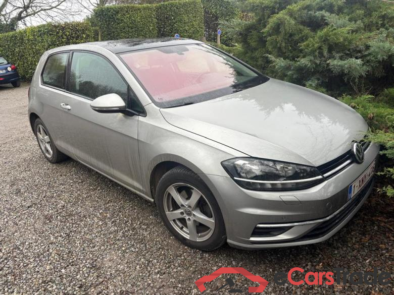 VOLKSWAGEN Golf VII Golf CL 1.6 TDI 85 kW (115 ch) 5 vitesses manuel