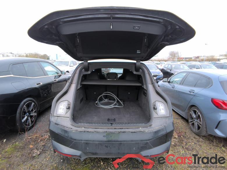 IX XDRIVE40 EL 326CH LH #5