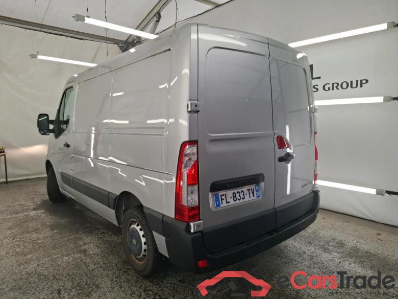 RENAULT Master / 2014 / 4P / Fourgon tôlé &FG GCf Trac F2800 L1H1 dCi 110 S&S Euro6 #2