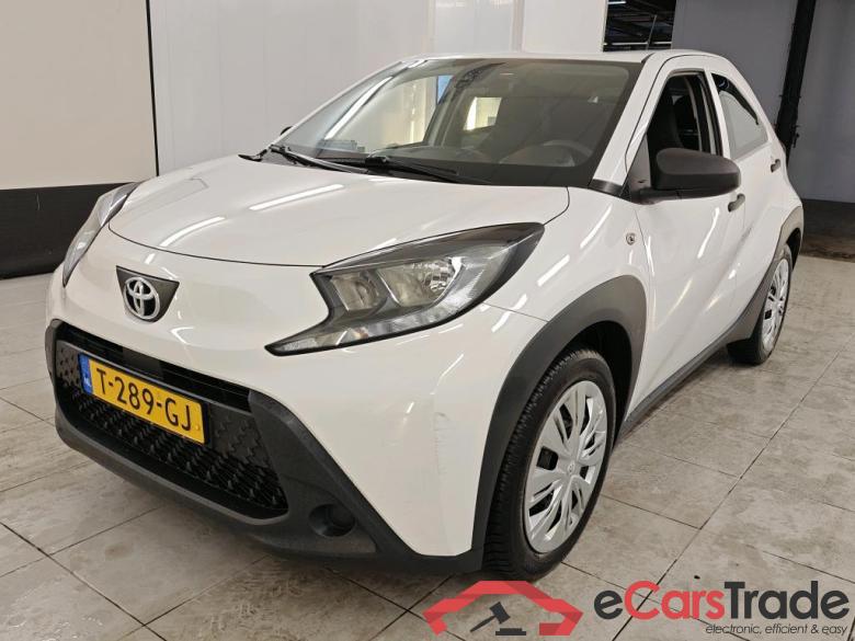 Toyota AYGO X 1.0 VVT-i MT 5d #1