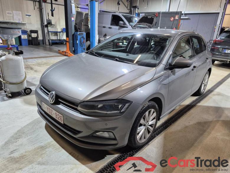 VOLKSWAGEN Polo Polo Comfortline 1.0 70 kW (95 ch) 5 vitesses manuel #1