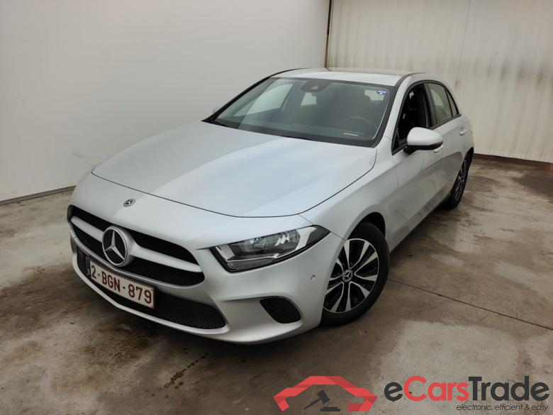 Mercedes-Benz A-Klasse A 180 d DCT Business Solution 5d