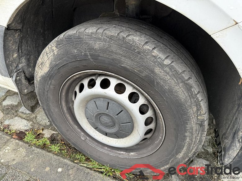 VOLKSWAGEN Crafter 35 Fourgon Mwb Hr Crafter 35 Fourgon L3H3 2,0 l TDI EU6 SCR FWD BMT 177ch (130KW) Boîte 6 vitesses mécanique #6