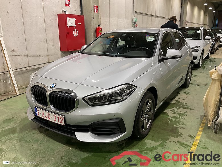 BMW 1 HATCH DIESEL - 2019 118 dA AdBlue #1