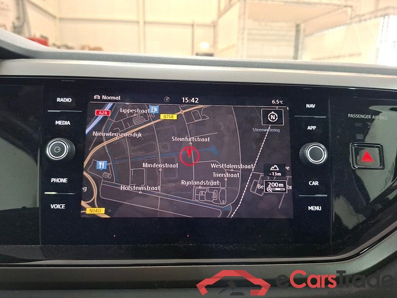 VOLKSWAGEN POLO 70 kW #3