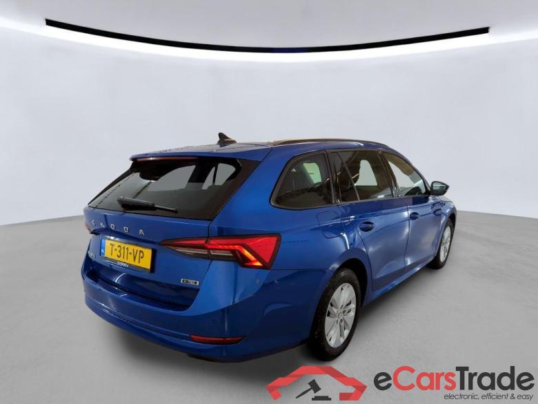 SKODA Octavia Combi 81 kW #6