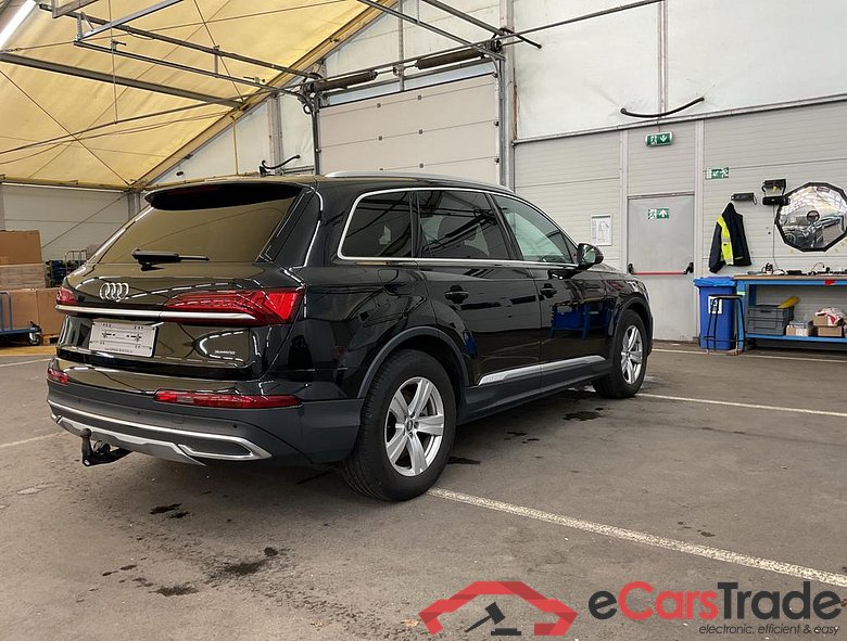 AUDI Q7 Audi Q7   50 TDI quattro 210(286) kW(ch) tiptronic #2