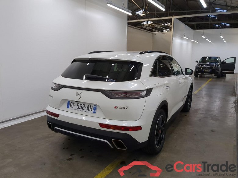 DS DS 7 Crossback / 2017 / 5P / SUV E-TENSE 225 PERFORMANCE Line + #3