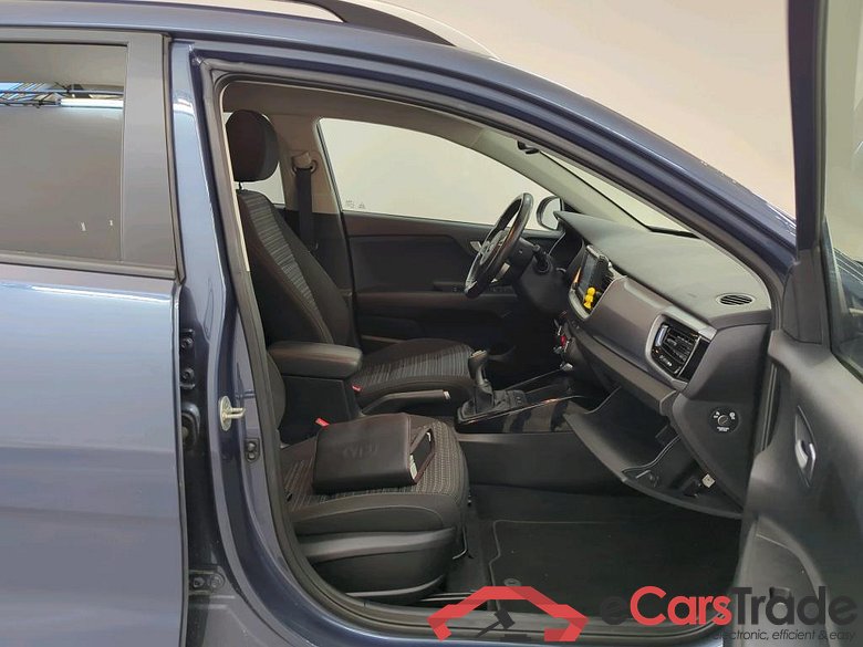 Kia Stonic 1.0 T-GDi 74 kW DynamicPlusLine 5d #3