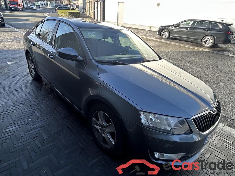 SKODA Octavia Octavia Ambition GreenLine 1,6 TDI 81 kW 6-speed mech. #1