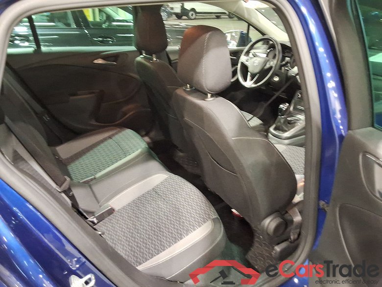 OPEL ASTRA SPORTS TOURER DIESEL - 2 1.5 Turbo D Edition S-S #5