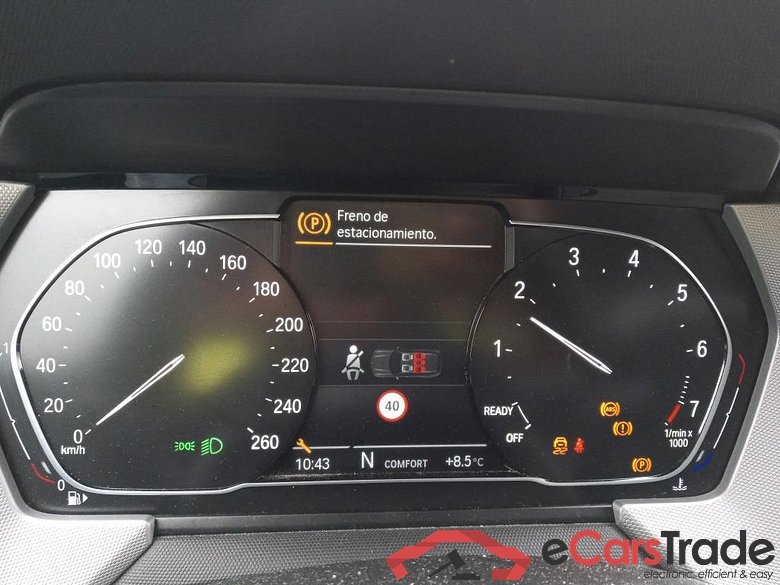 BMW Serie 1 / 2019 / 5P / berlina con portón 118i #4