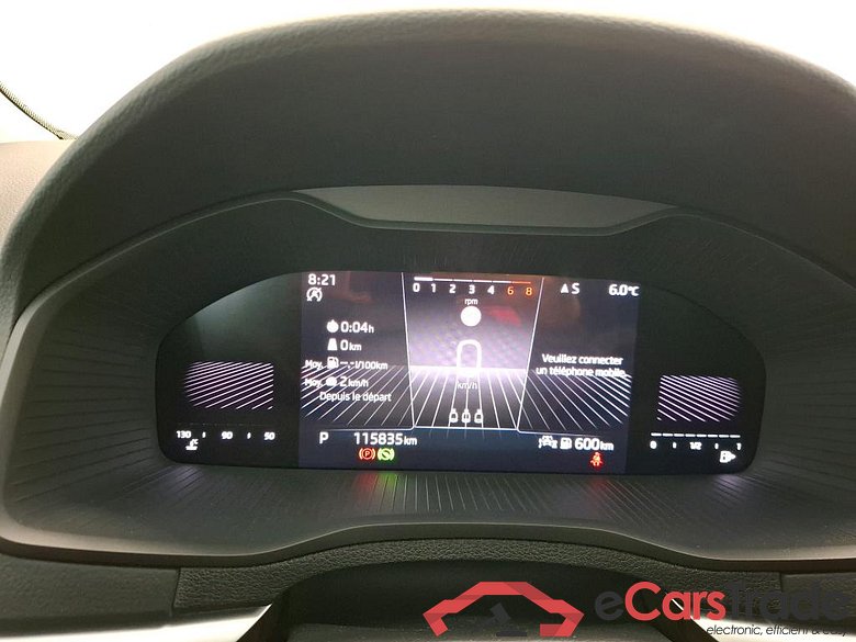 SKODA Karoq / 2022 / 5P / SUV 1.5 TSI 150ch ACT DSG7 Business #6