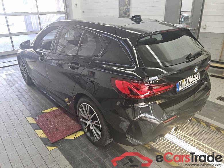 BMW 1 Limousine (F40)(2019->) DE - LimS5 120 i EU6d, M Sport (OPF)(EURO 6d), 2020 - 2024 #4