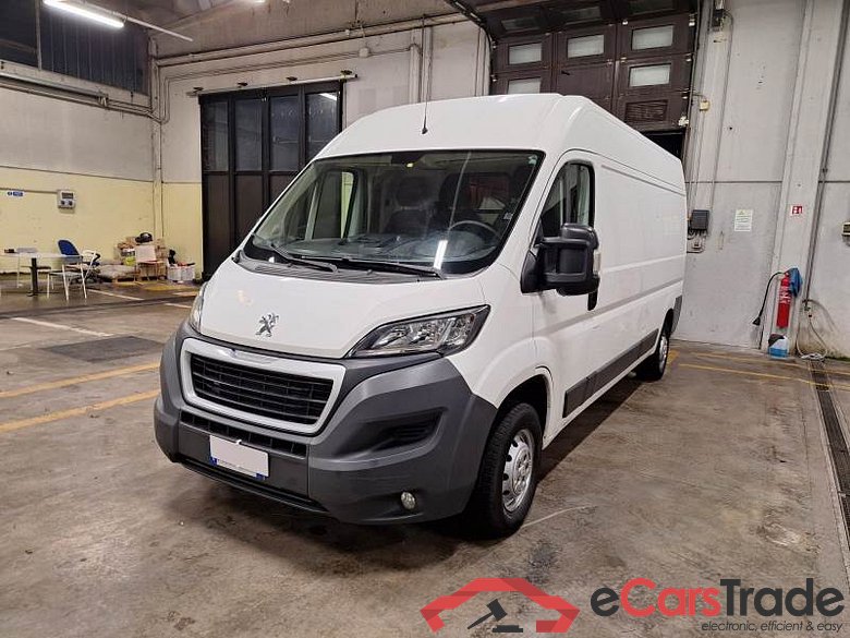 PEUGEOT BOXER / 2014 / 4P / FURGONE 335 L3H2 2.0 BLUEHDI 130CV #1