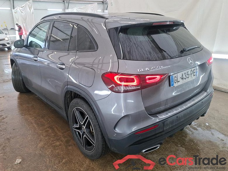 MERCEDES-BENZ GLA / 2020 / 5P / SUV GLA 250 e AMG LINE DCT #2