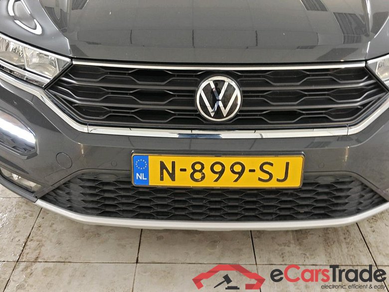 Volkswagen T-Roc 1.5 TSI 110kW DSG Style Business 5d #5
