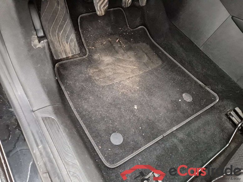 RENAULT MEGANE ESTATE 1.3 TCE INTENS #5