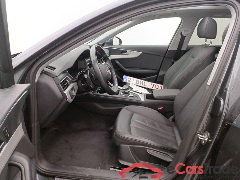 Audi A4 Avant 2.0 30 TDi 100kW S tr Adv Business Ed 5d #3
