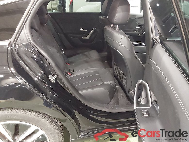 MERCEDES-BENZ CLA SHOOTING BRAKE 2.0 CLA 180 D BUSINESS SOLUTION DCT #5