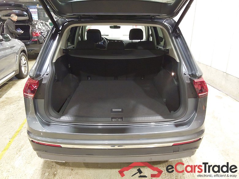 VOLKSWAGEN TIGUAN ALLSPACE 2.0 TDI HIGHLINE DSG #3