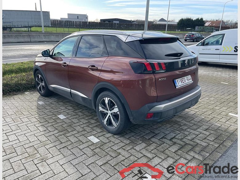 PEUGEOT 3008 1.2 PureTech Crossway #2