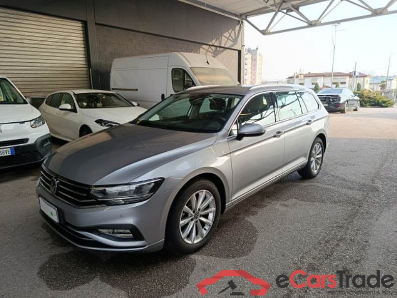 VOLKSWAGEN PASSAT / 2019 / 5P / STATION WAGON VAR. 2.0TDI SCR EVO 110KW BUSINESS DSG