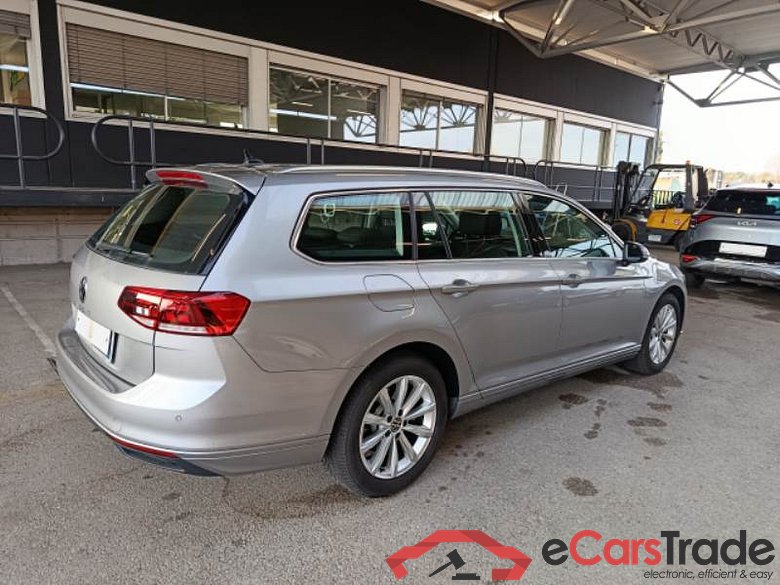 VOLKSWAGEN PASSAT / 2019 / 5P / STATION WAGON VAR. 2.0TDI SCR EVO 110KW BUSINESS DSG #2
