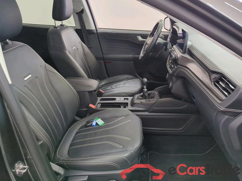 Ford Kuga Vignale 1.5 EcoBoost 150 pk 5d #3