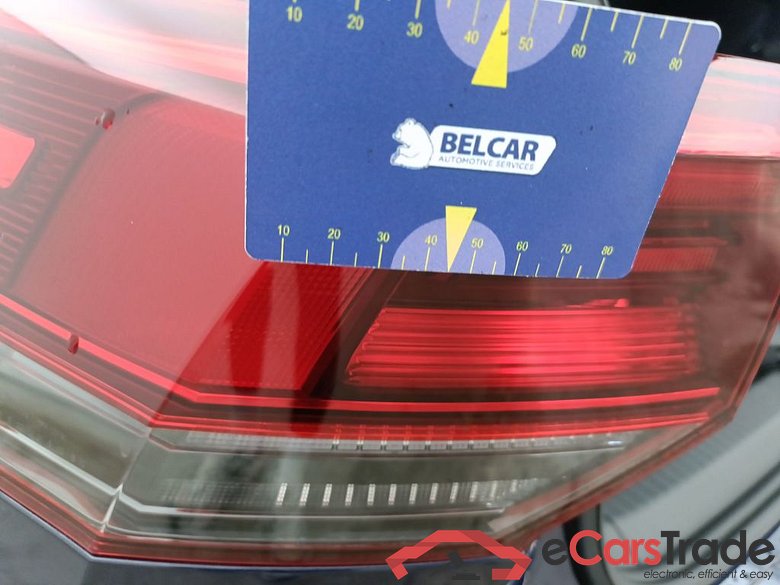 Volkswagen Golf VIII 1.5 eTSI 96kW Life Business Premium DSG 5d #5