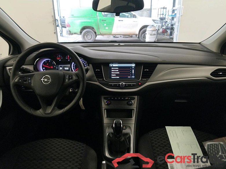 OPEL Astra / 2015 / 5P / berlina con portón 1.6 CDTi S/S 81kW (110CV) Selective #3