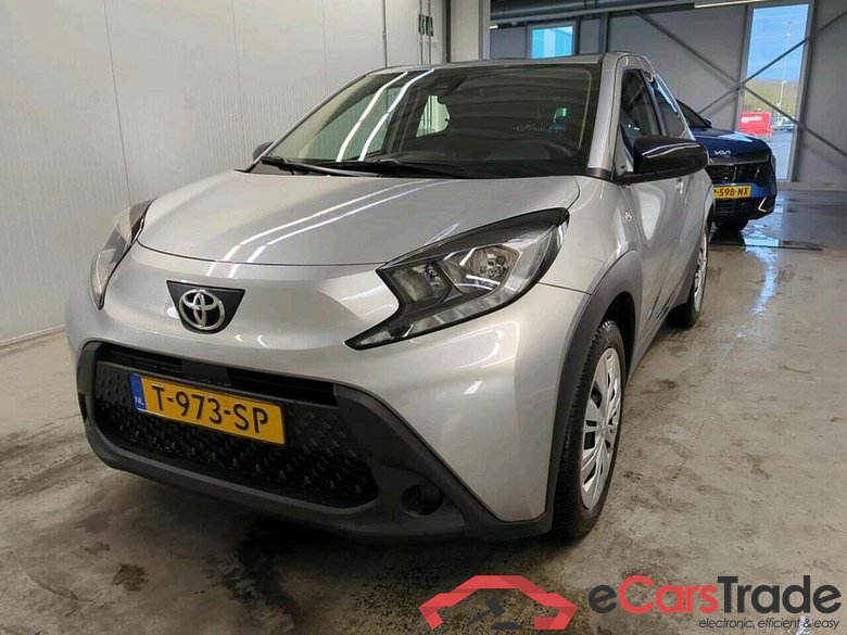 TOYOTA Aygo X 1.0 VVT-i MT Play