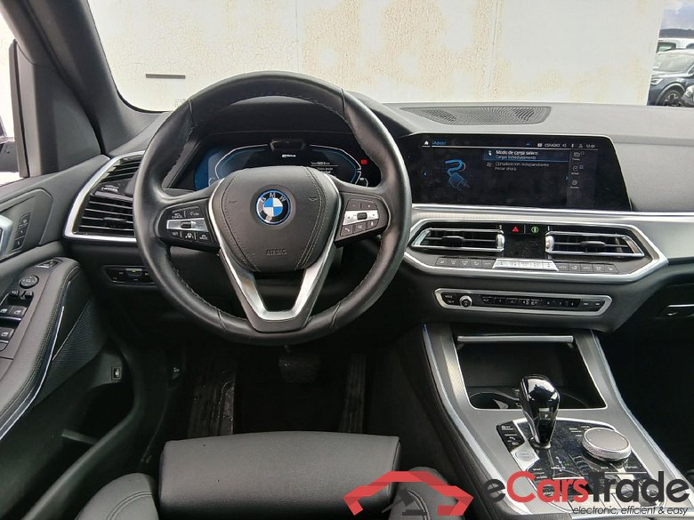 BMW X5 / 2018 / 5P / todoterreno xDrive45e #3