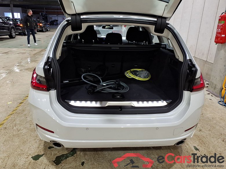 BMW 3 SERIES TOURING 2.0 320E TOURING #3