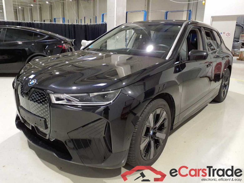 BMW iX (I20)(07.2021->) DE - SUV5 xDrive40, xDrive40, 2021 - 2025