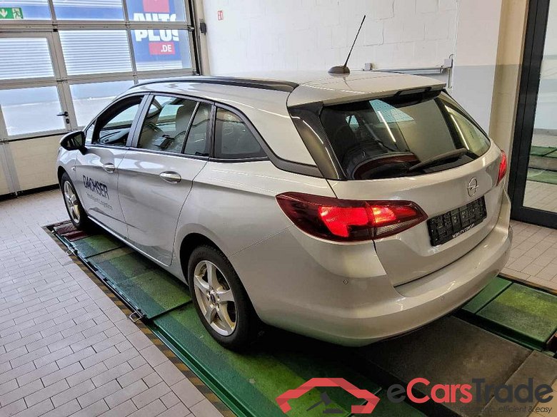 Opel Astra 1.5 D Start/Stop Sports Tourer Edition #4