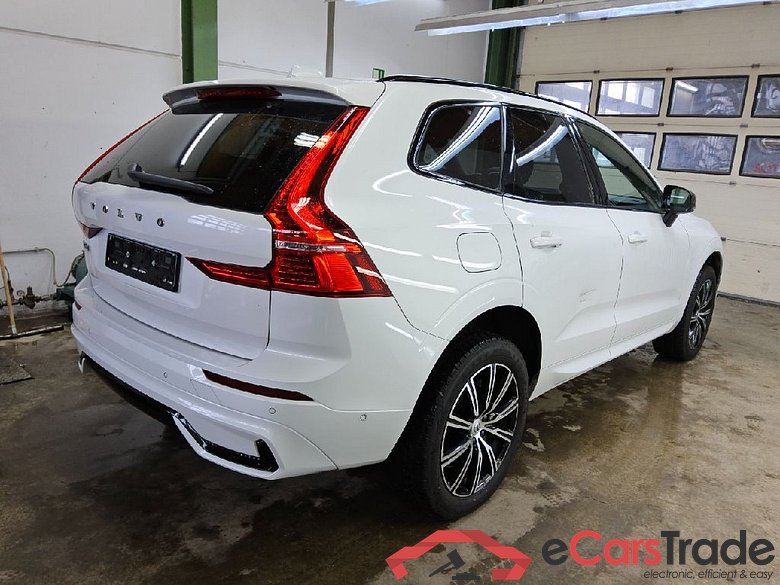 XC60 R Design Recharge Plug-In Hybrid AWD 2.0 T8 Twin Engine 335KW AT8 E6d #2
